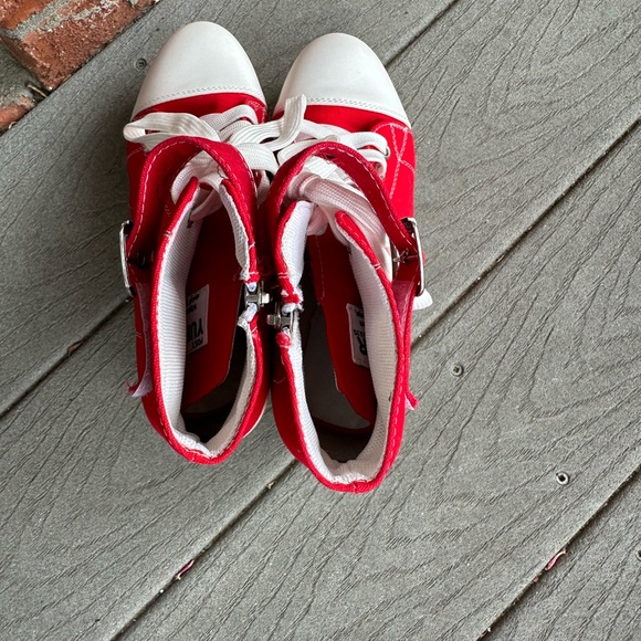 EUC Yufu Star canvas wedges - Picture 5 of 8